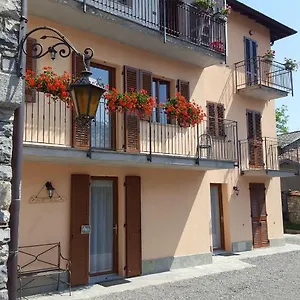 Ca'suana Lanzo dʼIntelvi