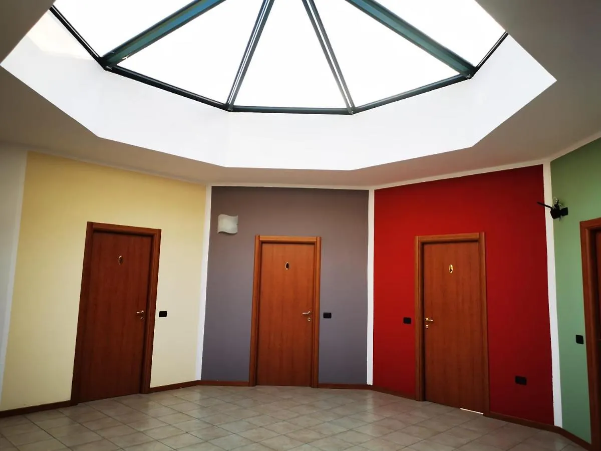 فندق Hostello Adda Beach Villa d'Adda