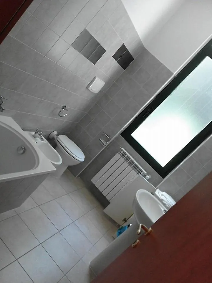 فندق Hostello Adda Beach Villa d'Adda